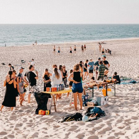 frankreich-seignosse-family-wavetours-surfcamp-welcome-picknick-min