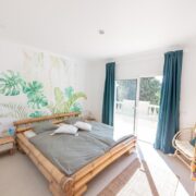 portugal-lagos-surf-mansion-wavetours-jungle-double-room-min