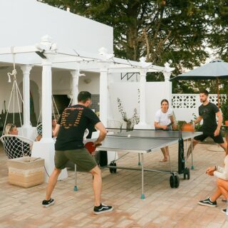 portugal-wavetours-lagos-surf-mansion-surfcamp-table-tennis-min