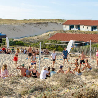 frankreich-seignosse-surfersweek-wavetours-volleyball-beach