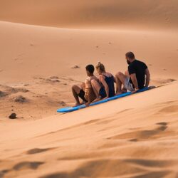 wavetours-marokko-clisurf-surfcamp-sandsurfing-min